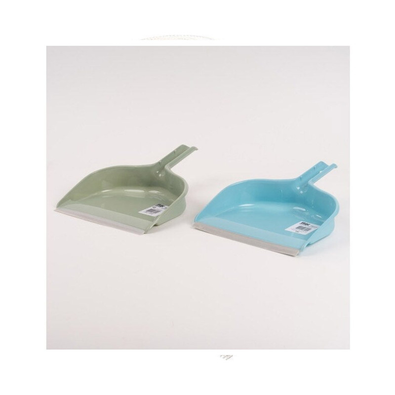  Pelle en plastique design  - Sanifer Tamatave