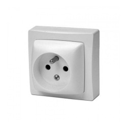 Prise de courant oteo 2 pôles + terre 16a 250v Legrand LEGRAND - Sanifer Tamatave