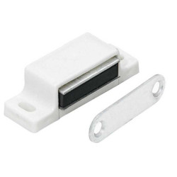  Lot de 4 loqueteaux magnétiques plastique l.14.5 x l.45.3 mm Hettich HETTICH - Sanifer Tamatave