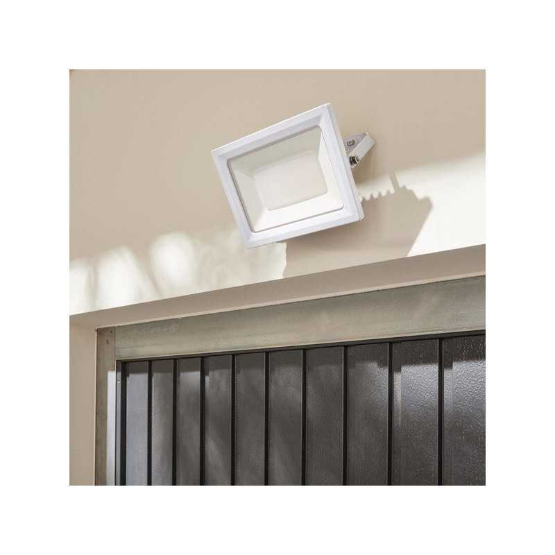  Projecteur à  fixer extérieur module led yonkers  6750 lm blanc Inspire INSPIRE - Sanifer Tamatave