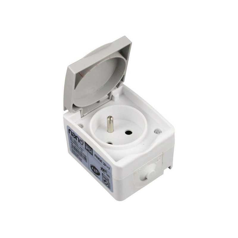  Prise de terre étanche nano gris ZENITECH - Sanifer Tamatave